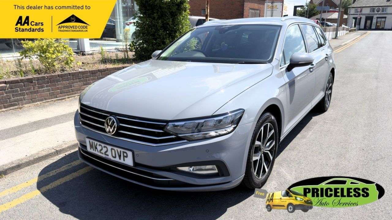 A 2022 VOLKSWAGEN PASSAT 2.0 TDI EVO SEL Estate 5dr Diesel DSG Euro 6 (s/s) (150 ps) A 2022 VOLKSWAGEN PASSAT 2.0 TDI EVO SEL Estate 5dr Diesel DSG Euro 6 (s/s) (150 ps)