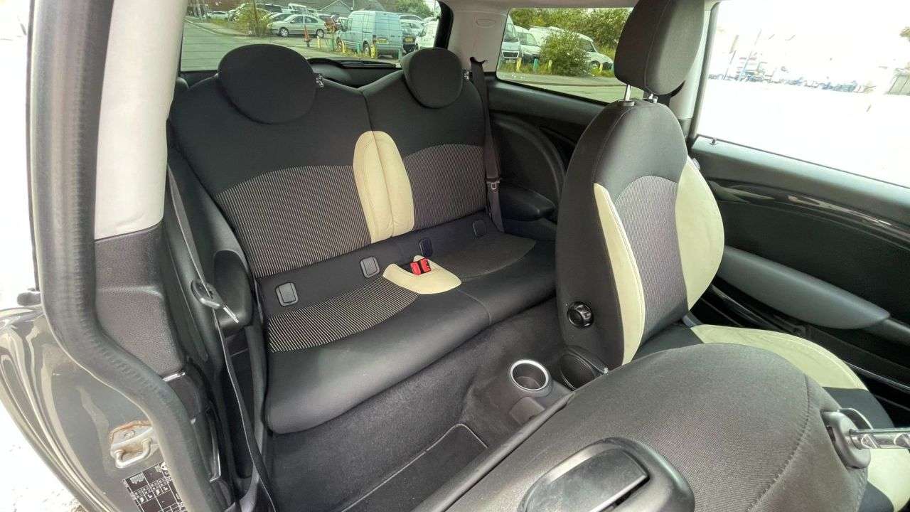 2010 MINI HATCH 2010 MINI HATCH