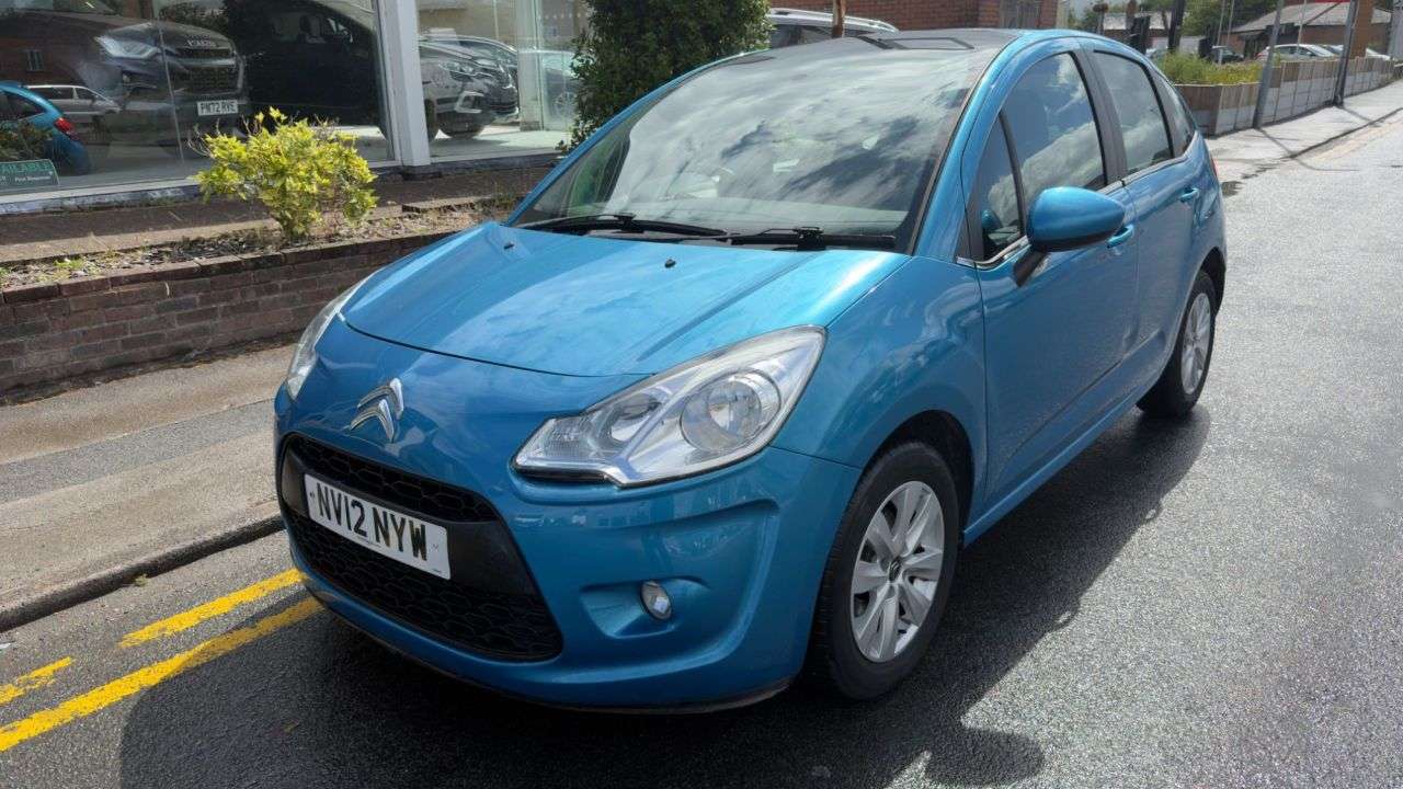 A 2012 CITROEN C3 1.4i VTR+ Hatchback 5dr Petrol Manual Euro 5 (75 ps) A 2012 CITROEN C3 1.4i VTR+ Hatchback 5dr Petrol Manual Euro 5 (75 ps)
