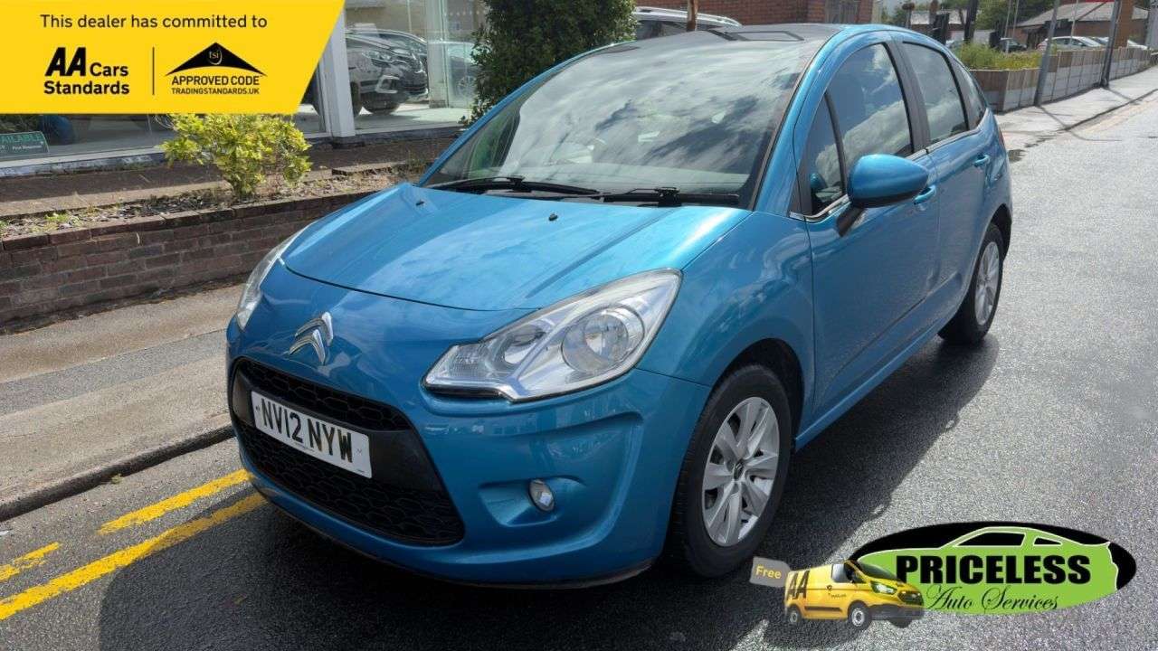 A 2012 CITROEN C3 1.4i VTR+ Hatchback 5dr Petrol Manual Euro 5 (75 ps) A 2012 CITROEN C3 1.4i VTR+ Hatchback 5dr Petrol Manual Euro 5 (75 ps)
