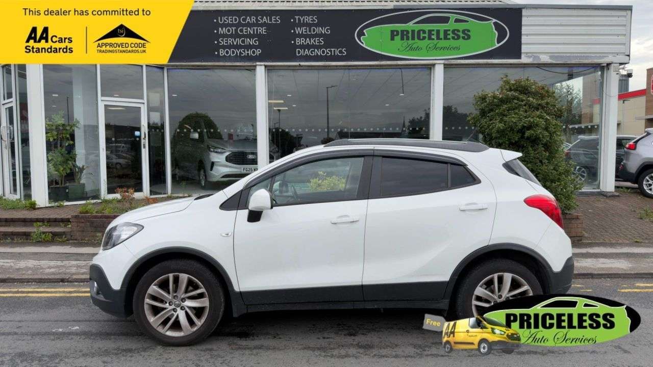 A 2016 VAUXHALL MOKKA 1.6i Exclusiv SUV 5dr Petrol Manual 2WD Euro 6 (s/s) (115 ps) A 2016 VAUXHALL MOKKA 1.6i Exclusiv SUV 5dr Petrol Manual 2WD Euro 6 (s/s) (115 ps)
