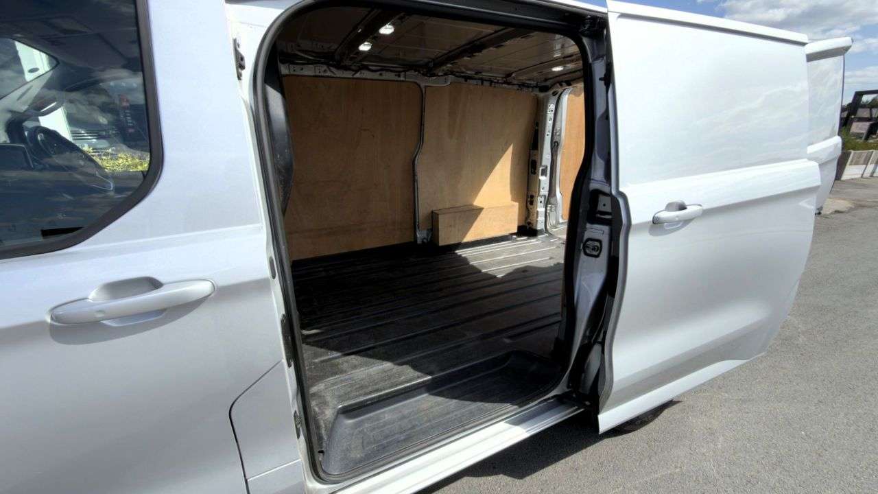 2025 FORD TRANSIT CUSTOM 2025 FORD TRANSIT CUSTOM