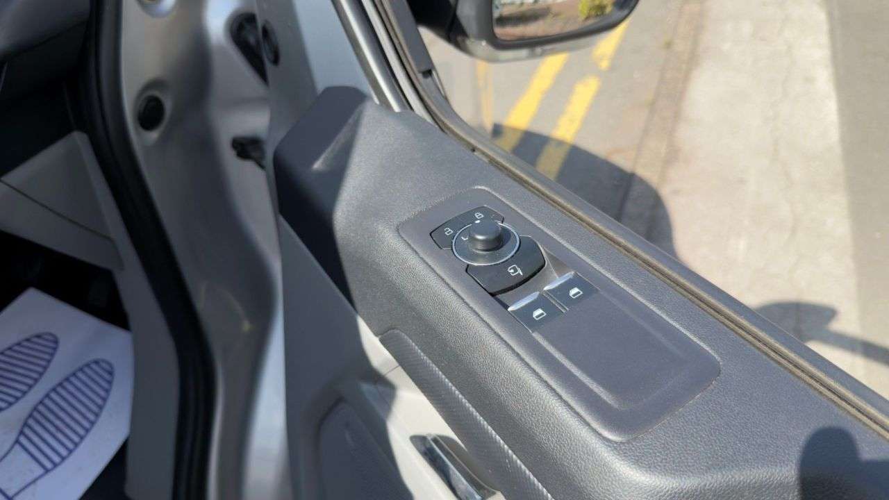 2025 FORD TRANSIT CUSTOM 2025 FORD TRANSIT CUSTOM