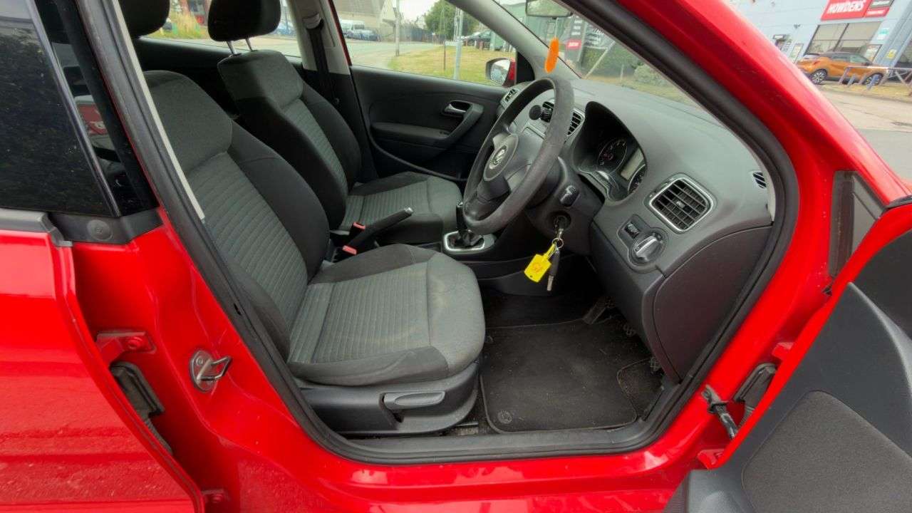 2011 VOLKSWAGEN POLO 2011 VOLKSWAGEN POLO