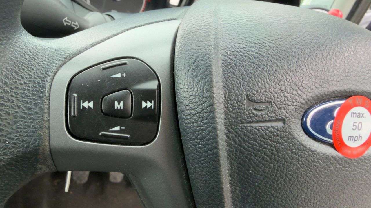 2010 FORD FIESTA 2010 FORD FIESTA