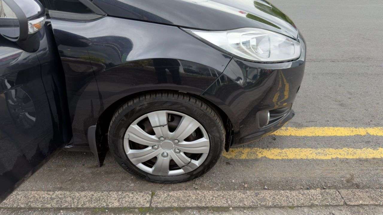 2010 FORD FIESTA 2010 FORD FIESTA