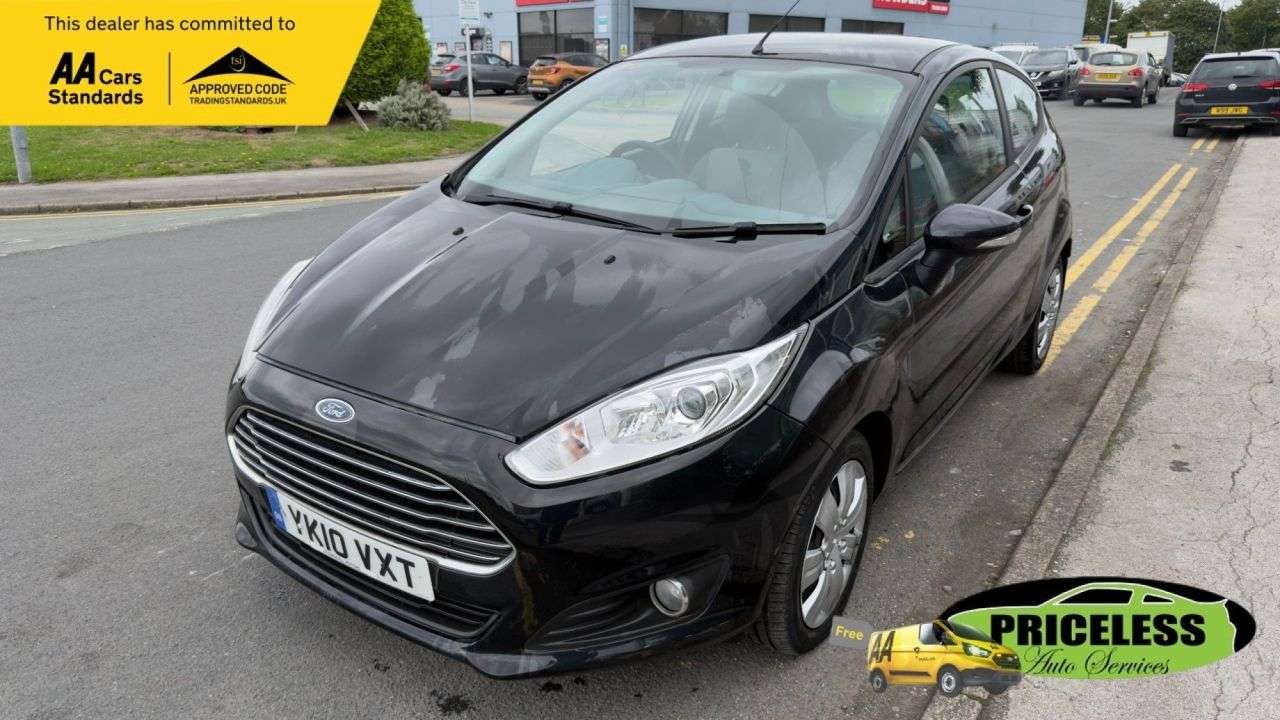 A 2010 FORD FIESTA 1.25 Edge Hatchback 3dr Petrol Manual (129 g/km, 81 bhp) A 2010 FORD FIESTA 1.25 Edge Hatchback 3dr Petrol Manual (129 g/km, 81 bhp)