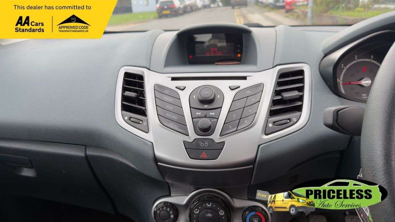 2010 FORD FIESTA 2010 FORD FIESTA