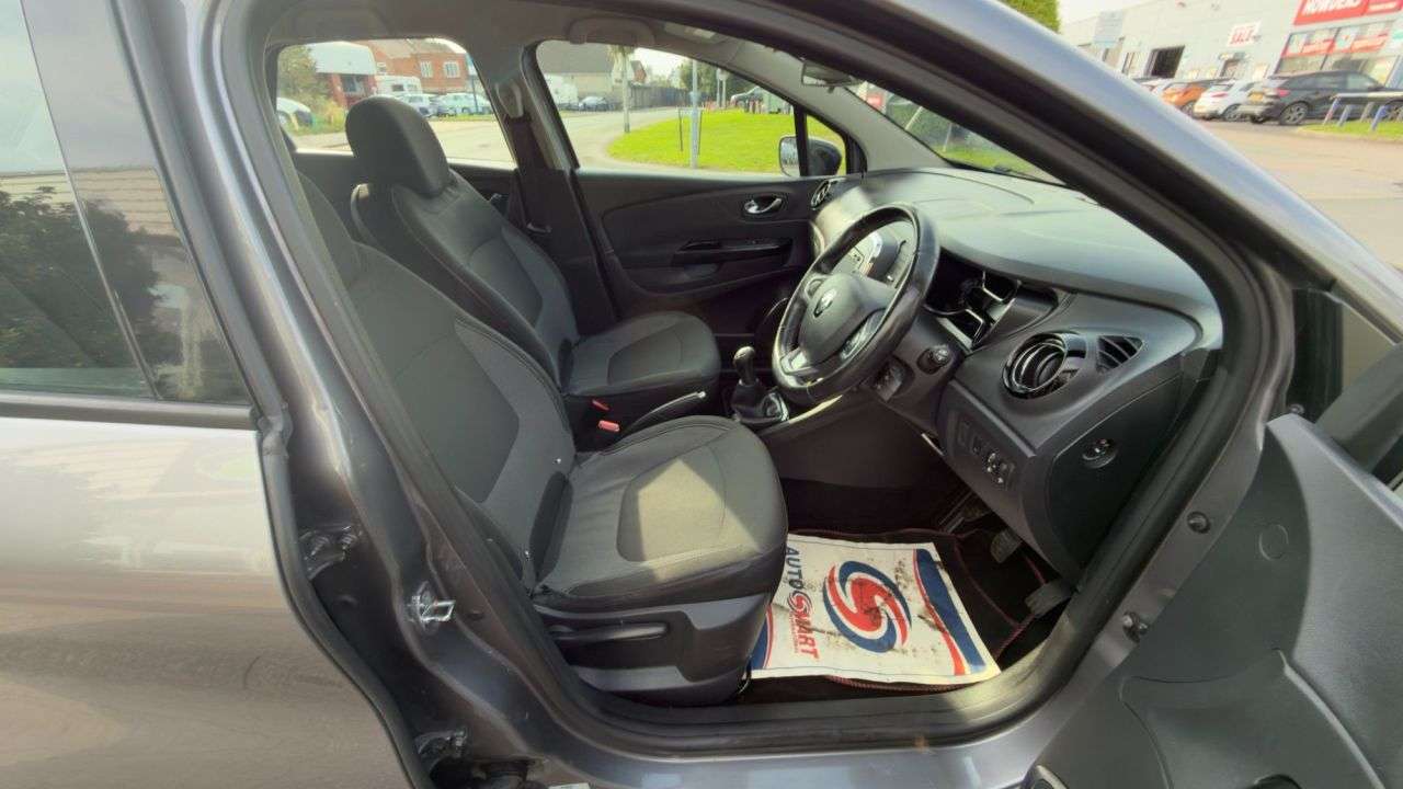 2017 RENAULT CAPTUR 2017 RENAULT CAPTUR