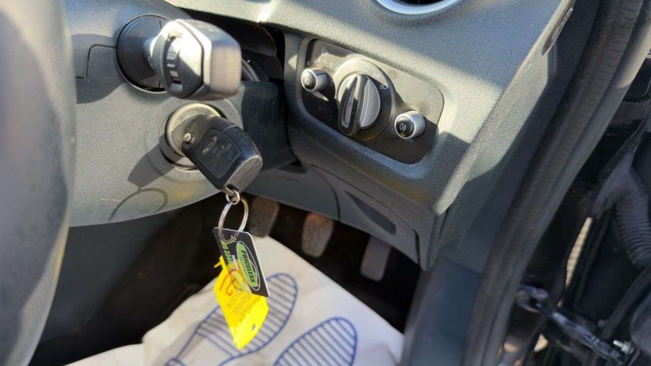 2012 FORD FIESTA 2012 FORD FIESTA