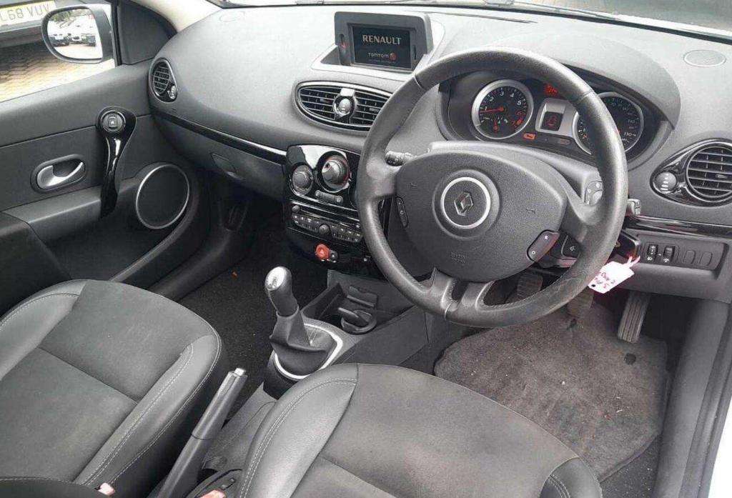 2012 RENAULT CLIO 2012 RENAULT CLIO