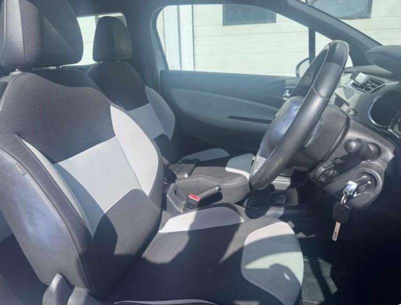 2011 CITROEN DS-3 1.4 VTI 16V 2011 CITROEN DS-3 1.4 VTI 16V