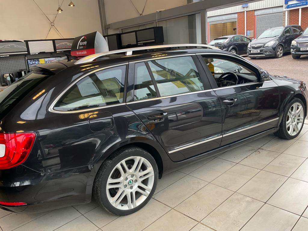 2011 SKODA SUPERB 2011 SKODA SUPERB