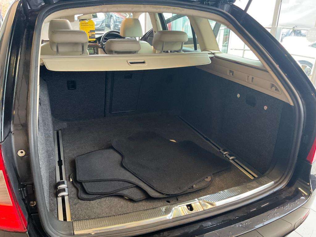 2011 SKODA SUPERB 2011 SKODA SUPERB