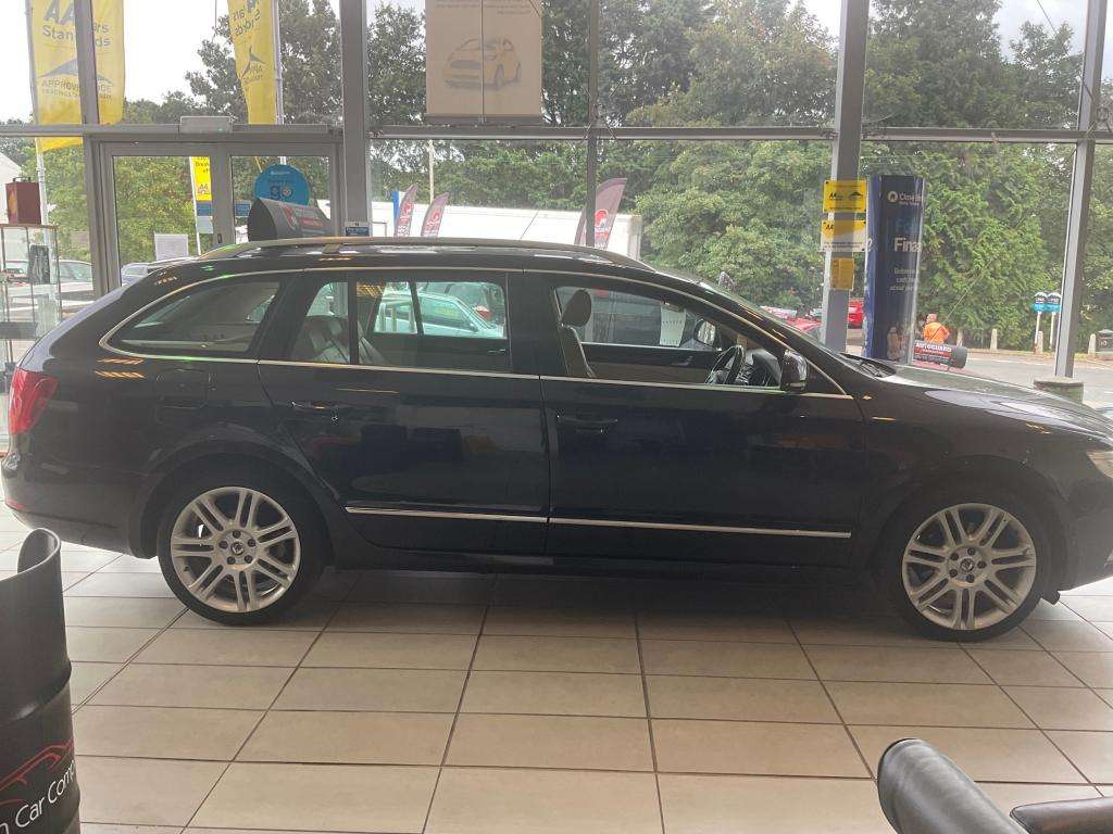 2011 SKODA SUPERB 2011 SKODA SUPERB