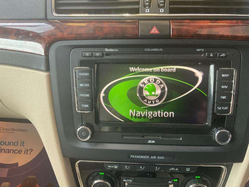 2011 SKODA SUPERB 2011 SKODA SUPERB