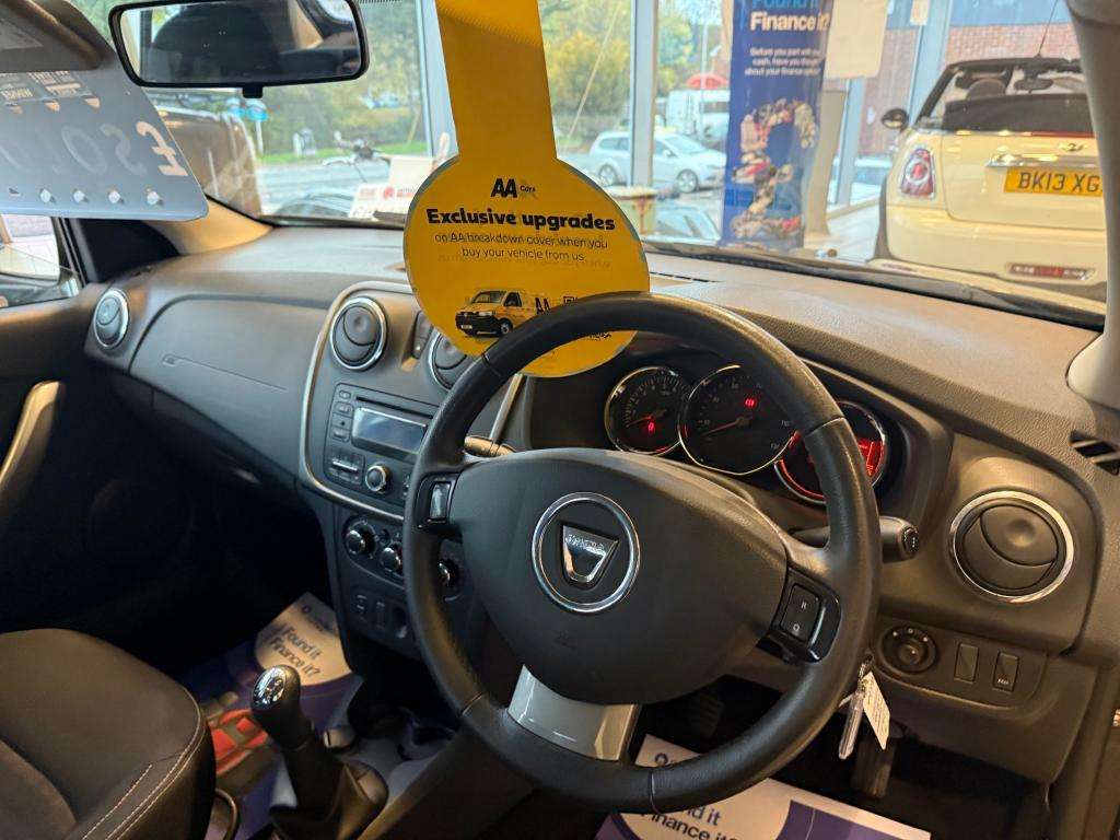 2015 DACIA SANDERO 2015 DACIA SANDERO