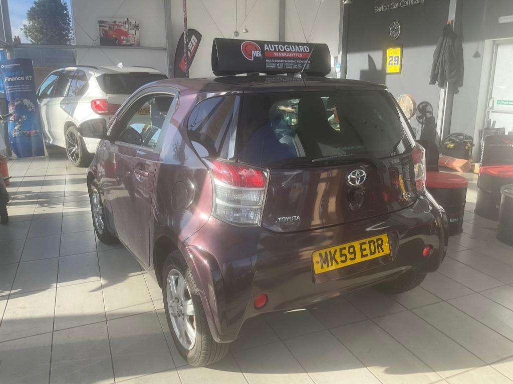 2010 TOYOTA IQ 2010 TOYOTA IQ