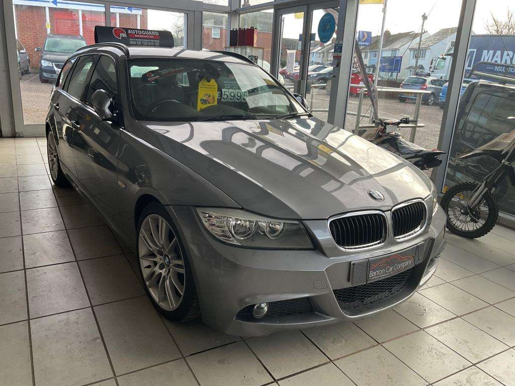 A 2011 BMW 3 SERIES 318d M Sport A 2011 BMW 3 SERIES 318d M Sport