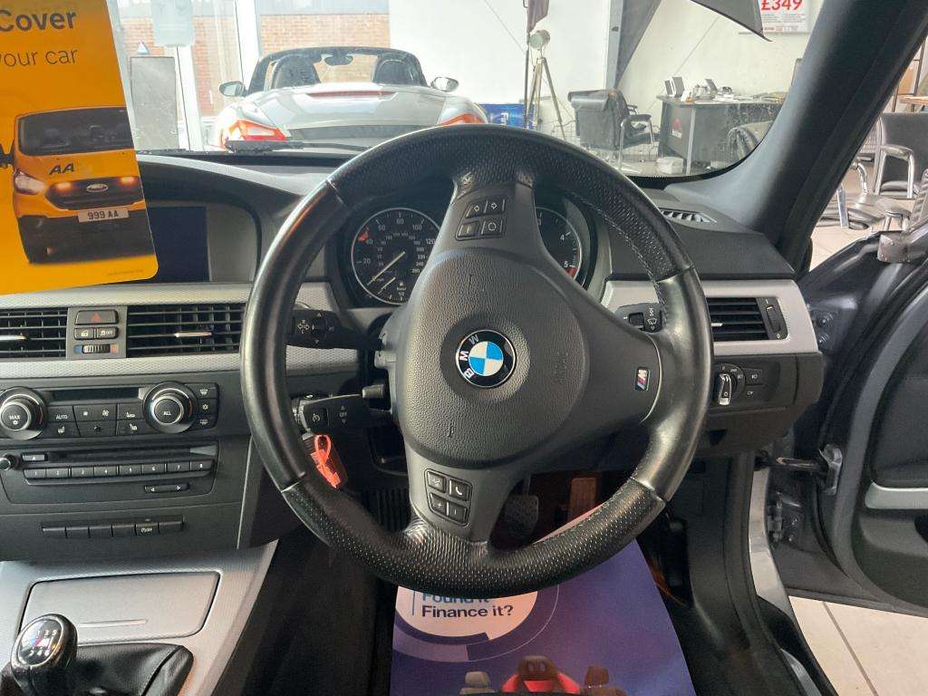 2011 BMW 3 SERIES 2011 BMW 3 SERIES