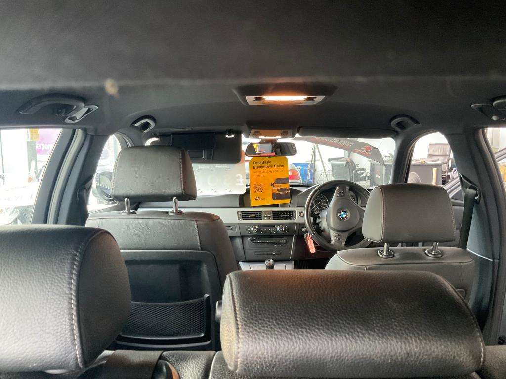 2011 BMW 3 SERIES 2011 BMW 3 SERIES