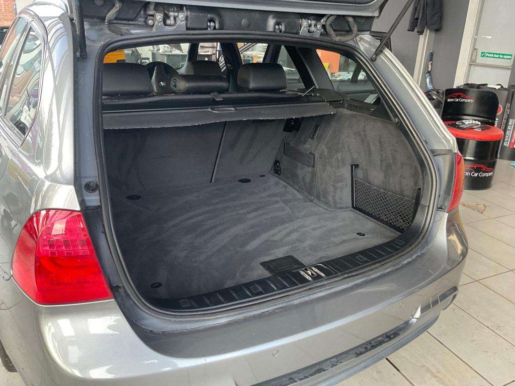 2011 BMW 3 SERIES 2011 BMW 3 SERIES