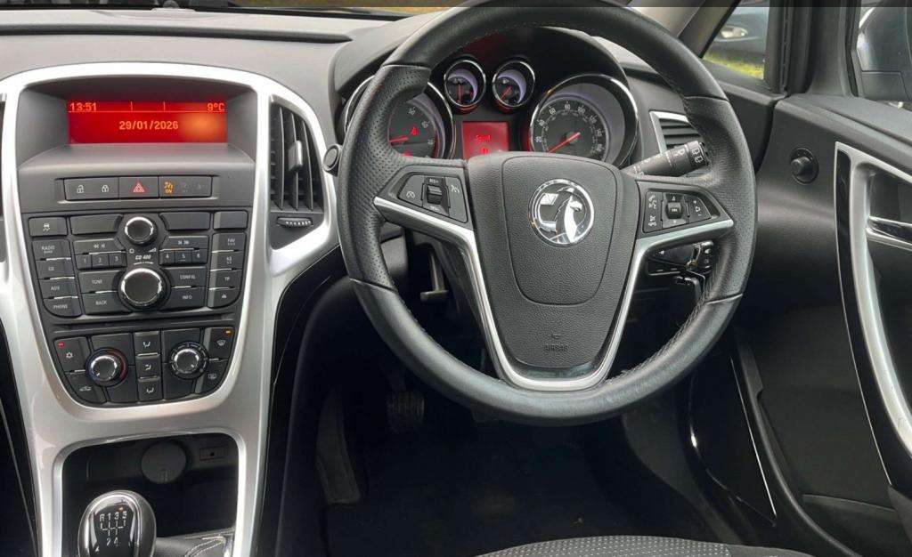 2010 VAUXHALL ASTRA 2010 VAUXHALL ASTRA