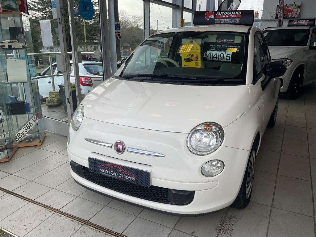 A 2013 FIAT 500 Popular Rhd A 2013 FIAT 500 Popular Rhd