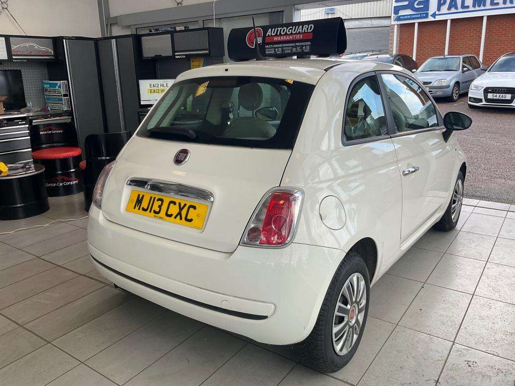 A 2013 FIAT 500 Popular Rhd A 2013 FIAT 500 Popular Rhd