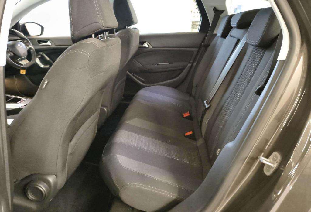 2015 PEUGEOT 308 2015 PEUGEOT 308