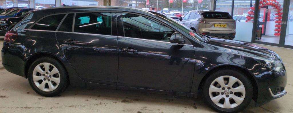 A 2016 VAUXHALL INSIGNIA Sri Nav Cdti A 2016 VAUXHALL INSIGNIA Sri Nav Cdti