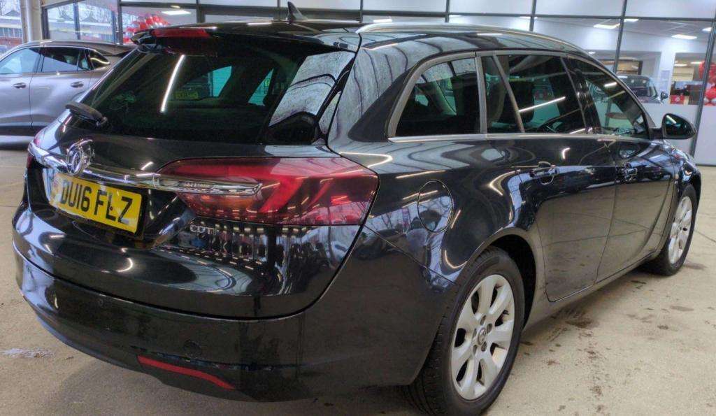 A 2016 VAUXHALL INSIGNIA Sri Nav Cdti A 2016 VAUXHALL INSIGNIA Sri Nav Cdti