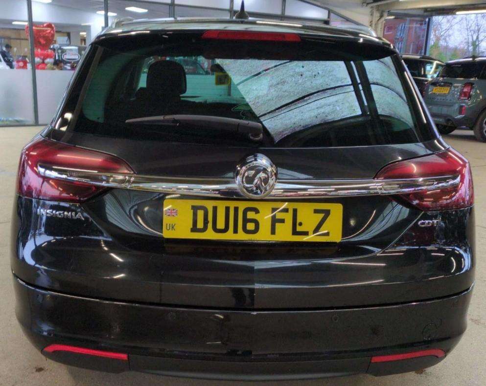 A 2016 VAUXHALL INSIGNIA Sri Nav Cdti A 2016 VAUXHALL INSIGNIA Sri Nav Cdti