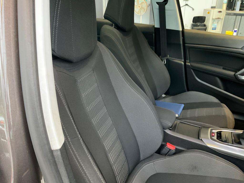 2015 PEUGEOT 308 2015 PEUGEOT 308