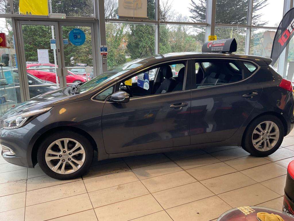 2013 KIA CEED 2013 KIA CEED