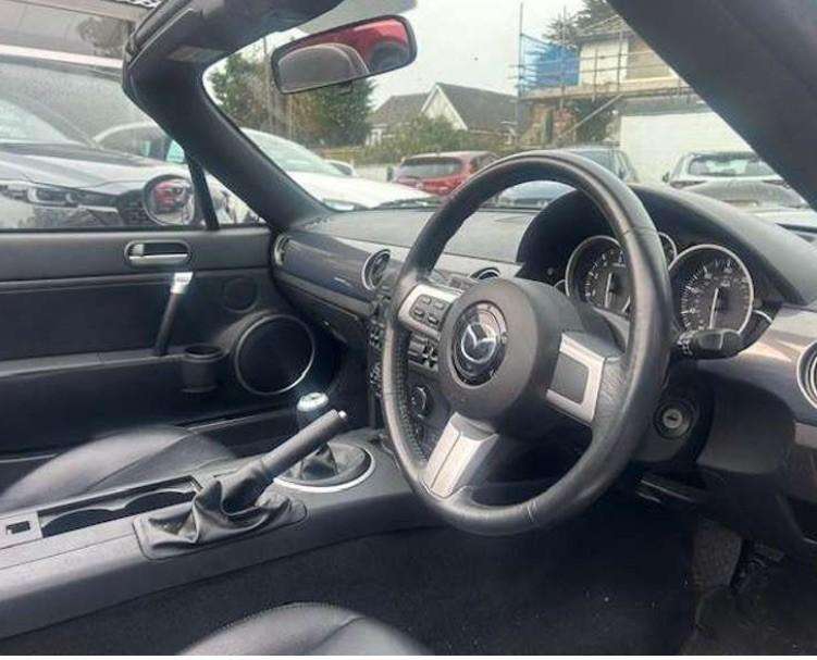 2006 MAZDA MX-5 2006 MAZDA MX-5