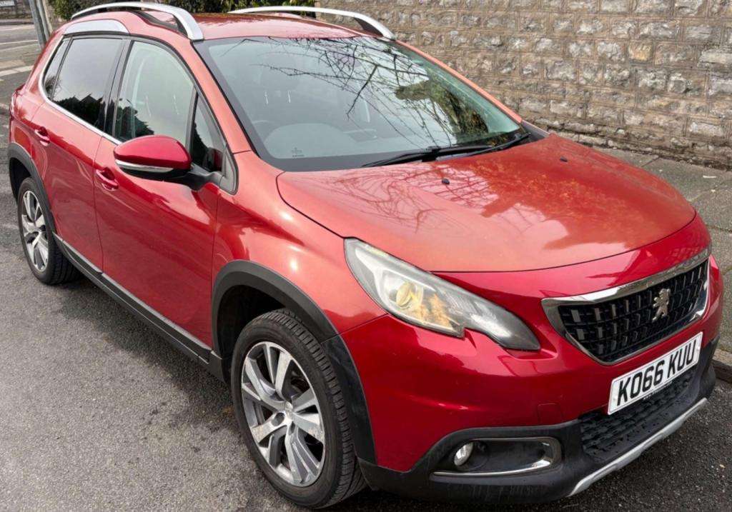 A 2017 PEUGEOT 2008 Allure Blue Hdi A 2017 PEUGEOT 2008 Allure Blue Hdi