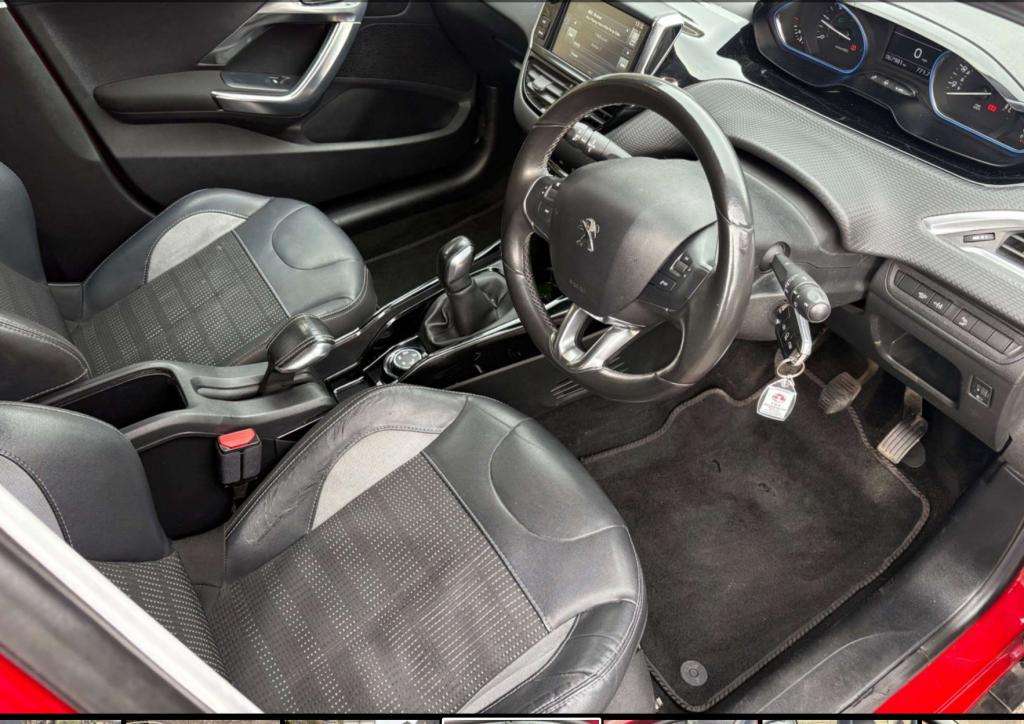 A 2017 PEUGEOT 2008 Allure Blue Hdi A 2017 PEUGEOT 2008 Allure Blue Hdi