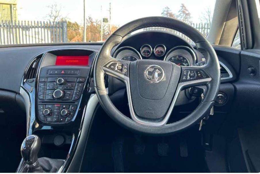 2014 VAUXHALL ASTRA 2014 VAUXHALL ASTRA