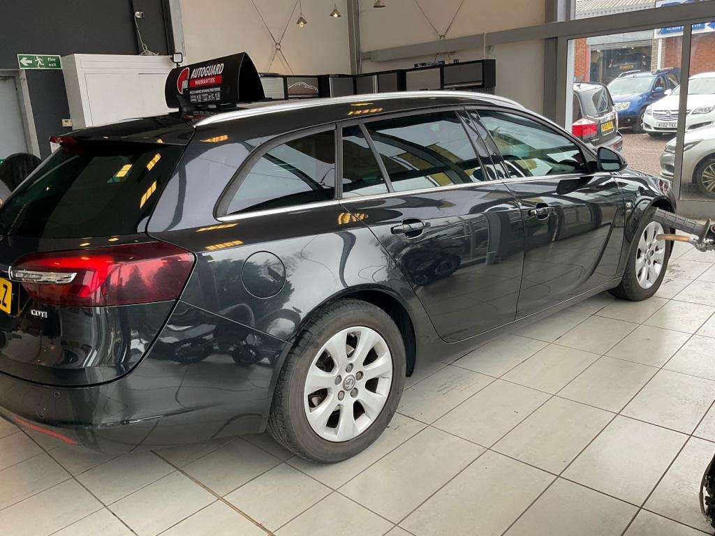 A 2016 VAUXHALL INSIGNIA Sri Nav Cdti A 2016 VAUXHALL INSIGNIA Sri Nav Cdti