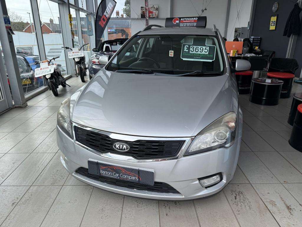 A 2012 KIA CEED 2 Ecodynamics Crdi 89 A 2012 KIA CEED 2 Ecodynamics Crdi 89