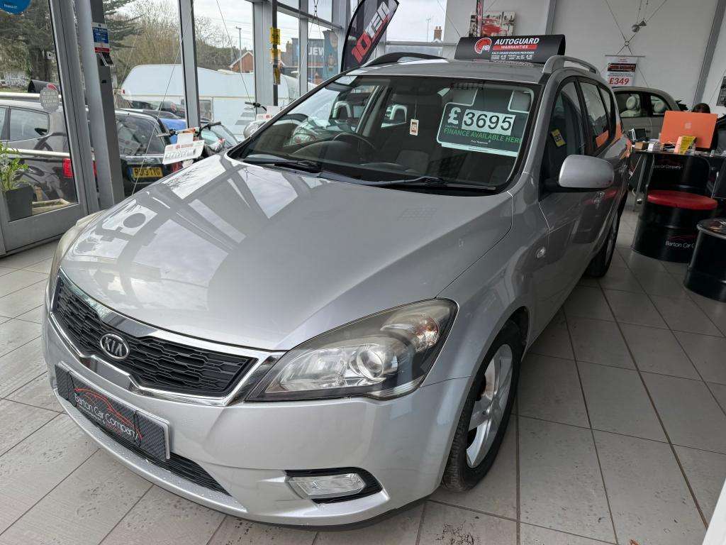 A 2012 KIA CEED 2 Ecodynamics Crdi 89 A 2012 KIA CEED 2 Ecodynamics Crdi 89