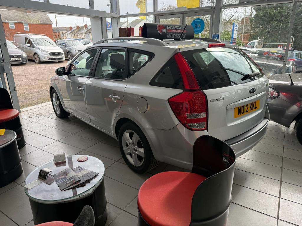 2012 KIA CEED 2012 KIA CEED