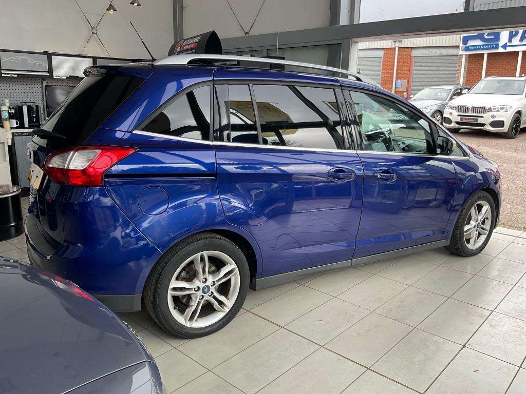 A 2014 FORD C-MAX Grand C-max Titanium X Tdci A 2014 FORD C-MAX Grand C-max Titanium X Tdci