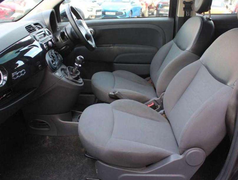 2011 FIAT 500 2011 FIAT 500