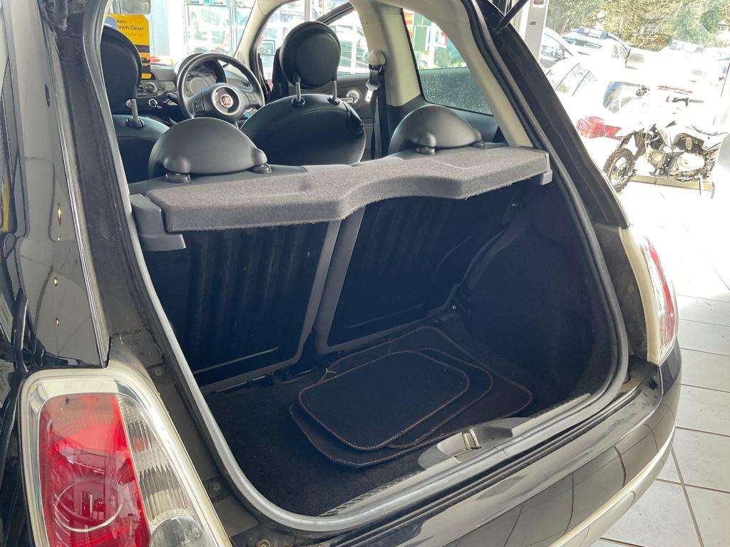 2011 FIAT 500 2011 FIAT 500