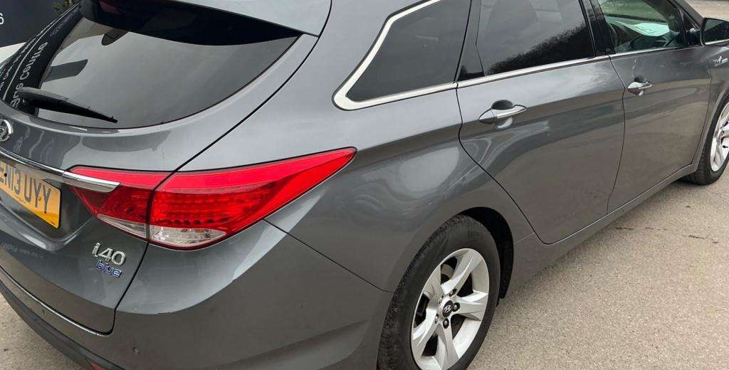 A 2013 HYUNDAI I40 Style Blue Drive Crdi A 2013 HYUNDAI I40 Style Blue Drive Crdi