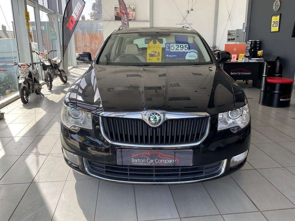 A 2011 SKODA SUPERB ELEGANCE TSI A 2011 SKODA SUPERB ELEGANCE TSI