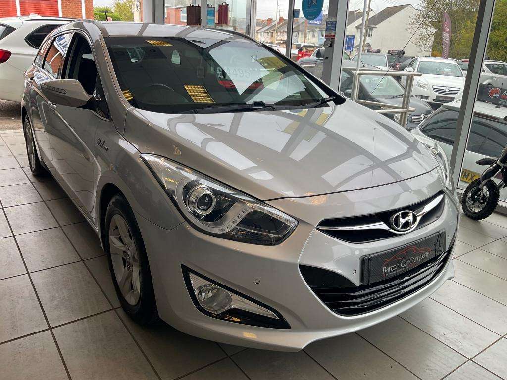 A 2013 HYUNDAI I40 Style Blue Drive Crdi A 2013 HYUNDAI I40 Style Blue Drive Crdi