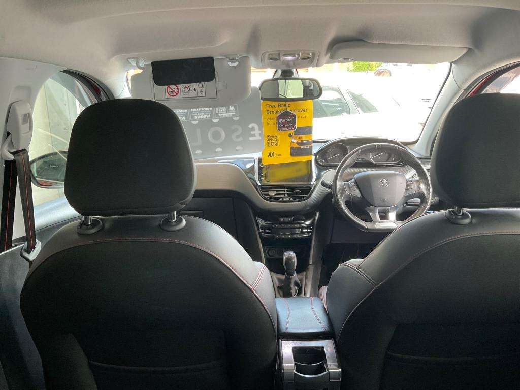 2017 PEUGEOT 208 2017 PEUGEOT 208